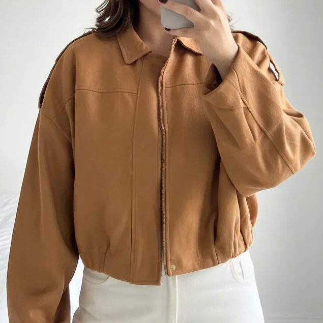 Jaqueta Bomber Feminina De Suede Texturizado Com Lapela Caramelo Unico