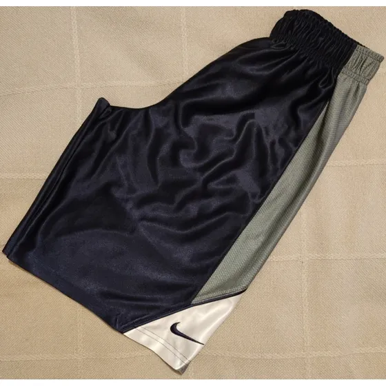 Bermuda Nike Original Y  Nuevo Talla M 