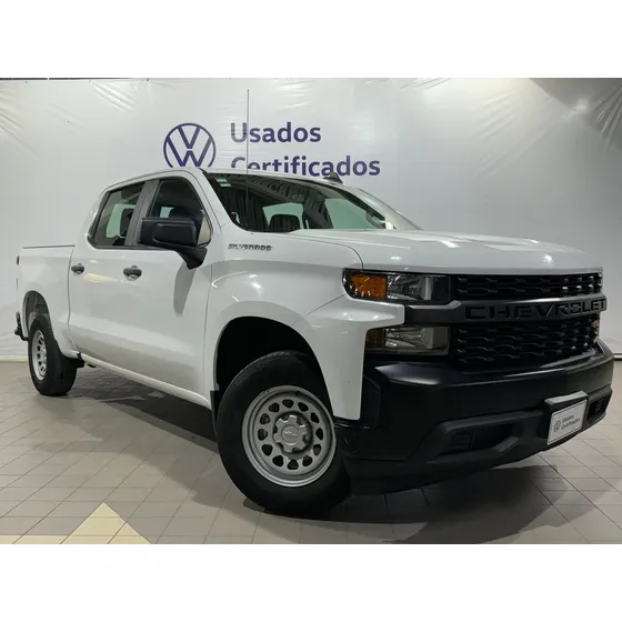 Chevrolet Silverado 4.3 V6 1500 Wt Doble Cabina 4x2 At