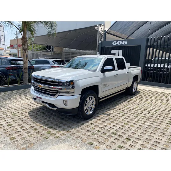 Chevrolet Cheyenne 6.2 2500 Doble Cab High Country 4x4 At