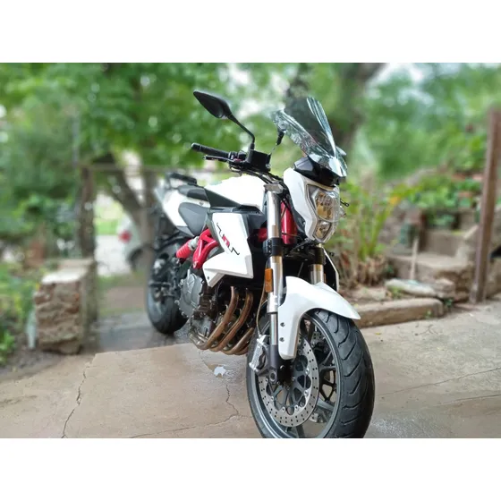 Benelli Tnt 600