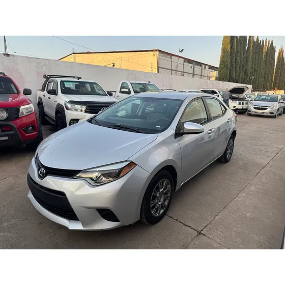 Toyota Corolla 1.8 Base At