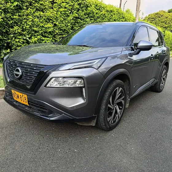 Nissan X-trail E-power 2025 1.5 Exclusive E-4orce