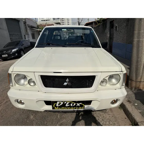 Mitsubishi L200 2.5 L Cab. Dupla 4x4 4p