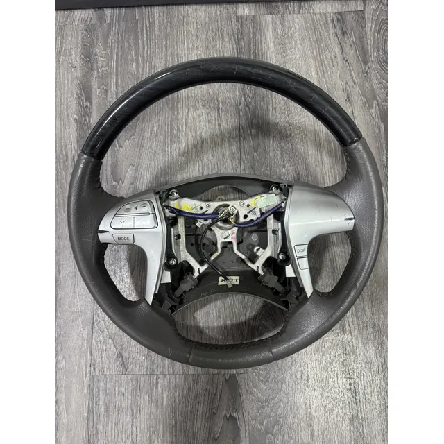 Volante Toyota Fortuner 2012-14 Usado Original