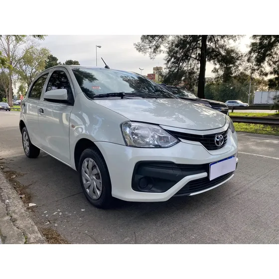 Toyota Etios 1.5 X 6mt My19