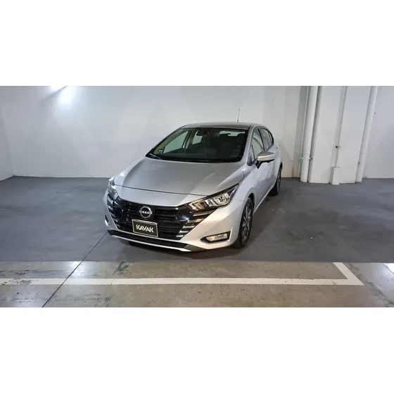 Nissan Versa 1.6 Advance Cvt