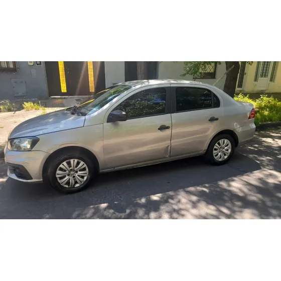 Volkswagen Voyage 1.6 Trenline 101cv
