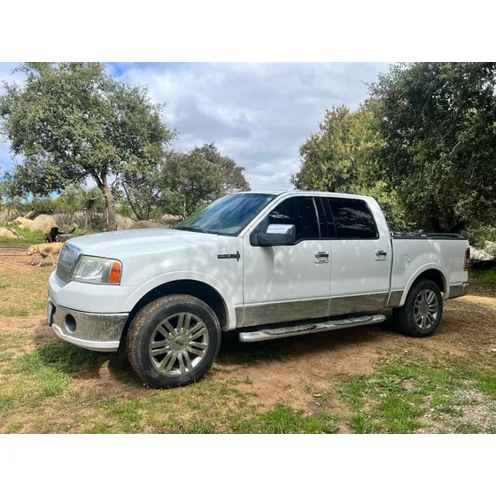 Lincoln Mark Lt Pick Up 4x2 At