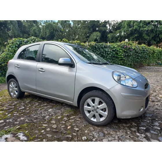 Nissan March 1.6 Advance
