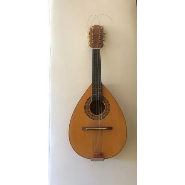 Mandolina Sin Estuche