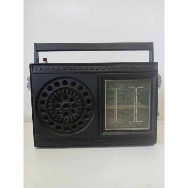 Motoradio Antigo 4 Faixa Com Fm .leia Toda Descrição