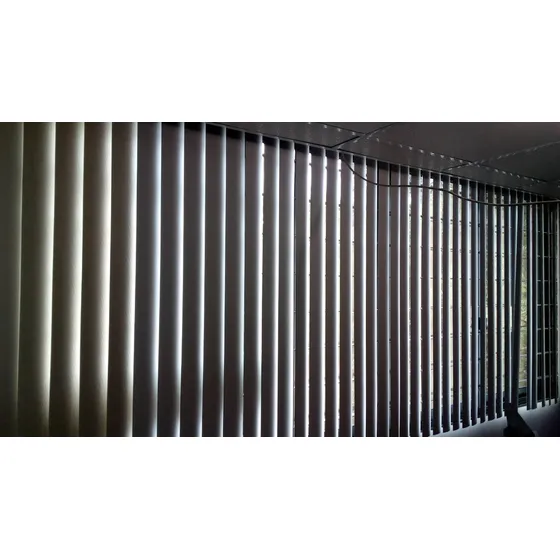 Persiana Vertical En Pvc 3.20 Mts X 1.39mts Gris