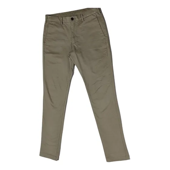 Bonito Pantalón Slim Fit Uniqlo . Algodón. Talla 31x34.