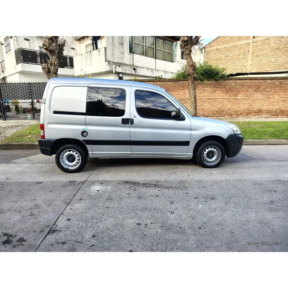 Citroën Berlingo Furgon 1.6 Hdi 92 Bussines Mixto
