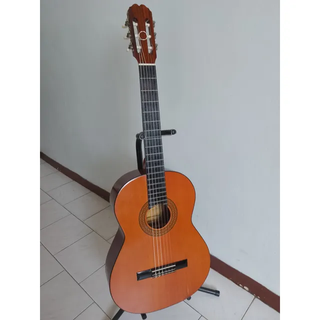 Guitarra Clásica Española Admira Modelo Belinda Usada