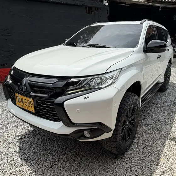 Mitsubishi Montero Sport 2018 Blindaje 2 4x4