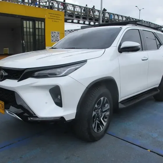 Toyota Fortuner 2024 Srv 4x4 2800cc At Aa