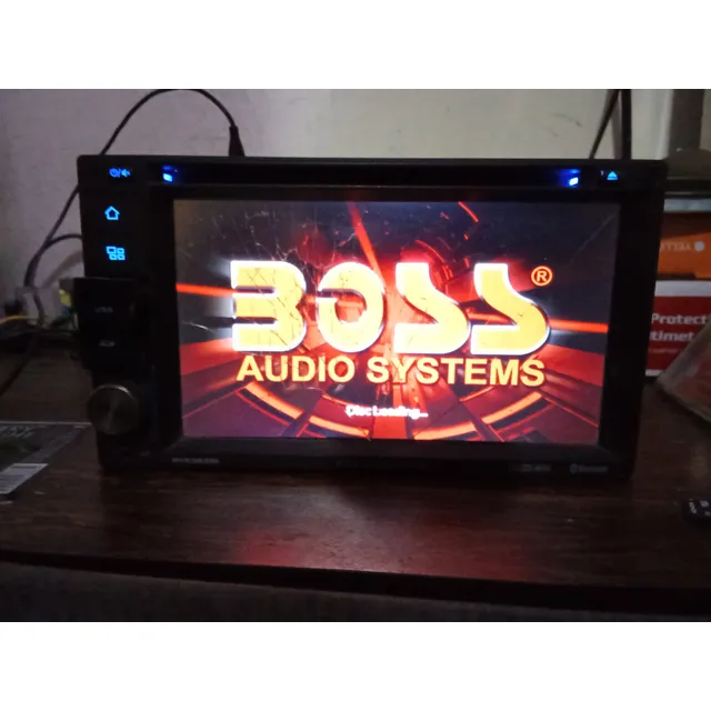 Reproductor De Carro Boss - Bv9362bi  Reparar O Repuesto.