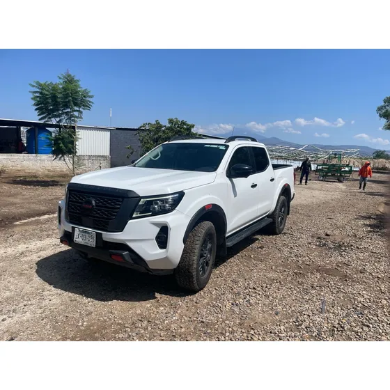 Nissan Frontier 4.0 Pro-4x V6 4x4 At