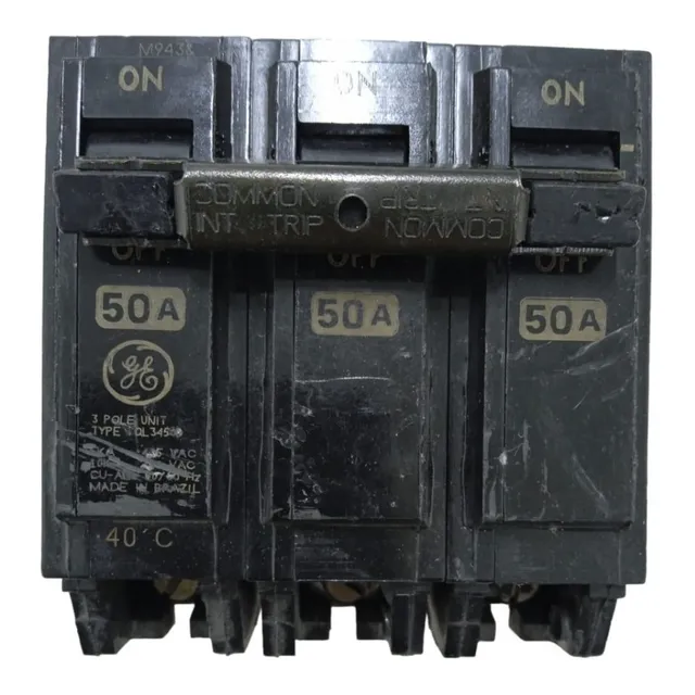 Breaker Trifasico 3x50 Empotrar Thql Tql General Electric