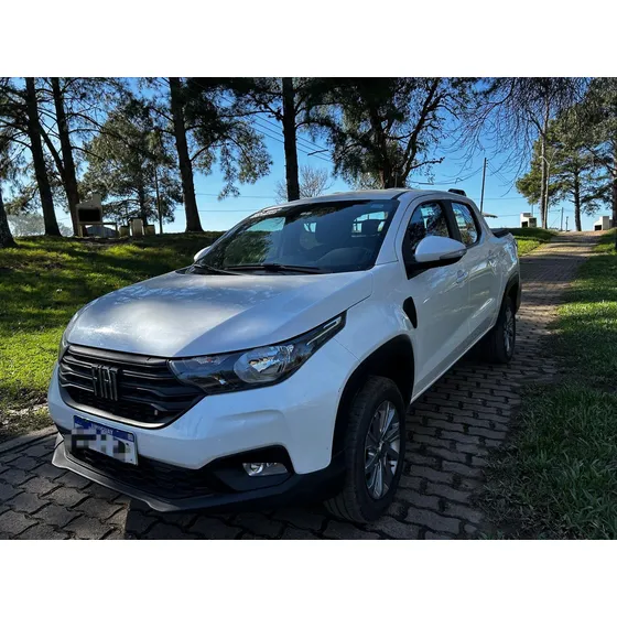 Fiat Strada 1.4 8v Freedom Cd