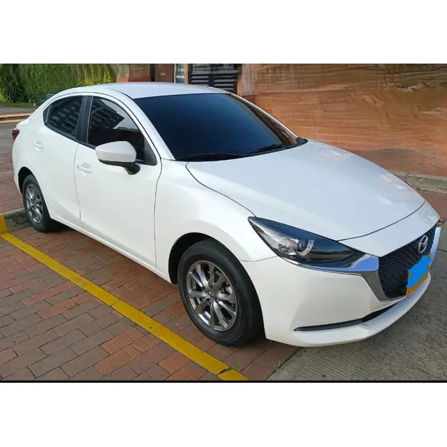 Mazda 2 Sedan 1.5 Touring At