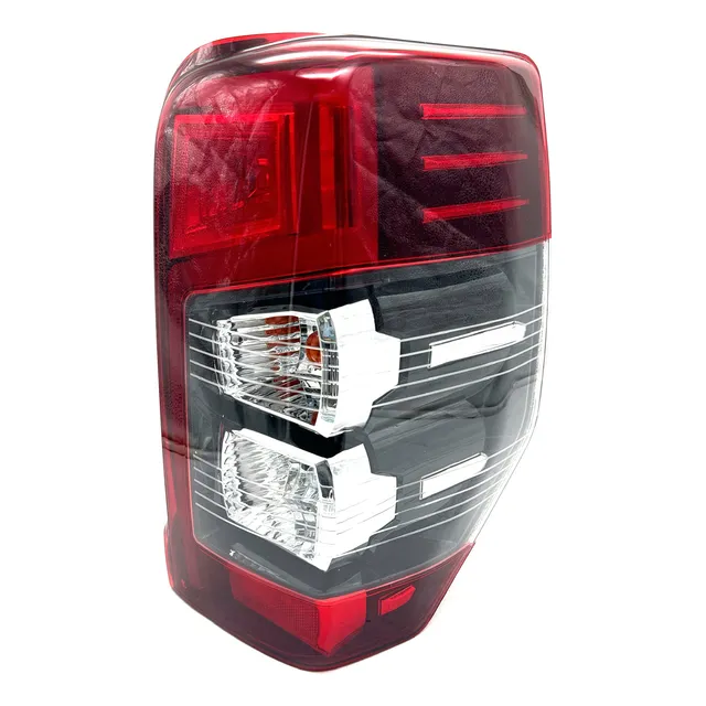 Stop Trasero Mitsubishi L200 Lh Rh 2019-2024 Original Ras
