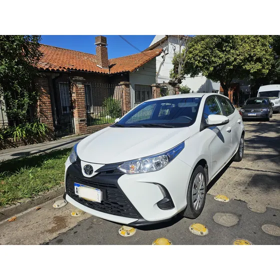 Toyota Yaris 1.5 107cv Xs