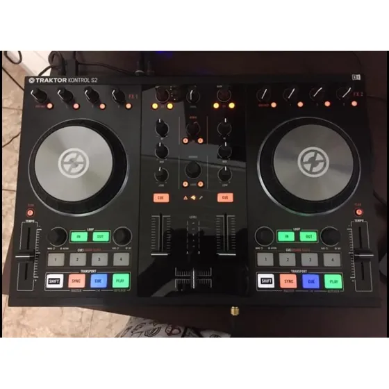 Controladora Dj Traktor Kontrol 2 Original