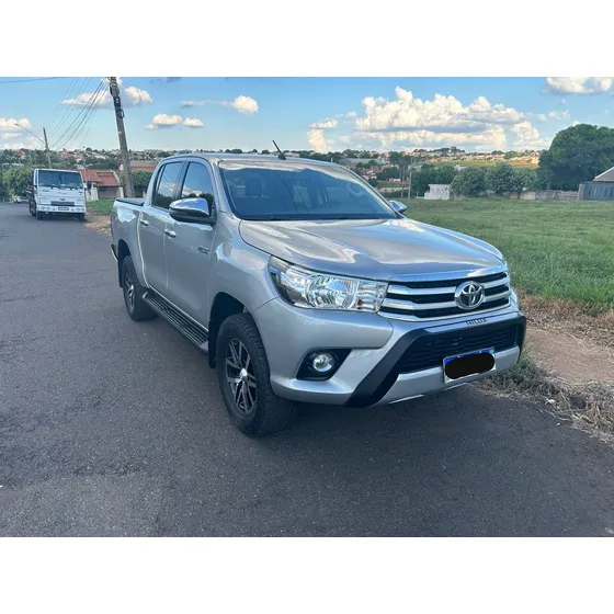 Toyota Hilux 2.8 Tdi Srv Cab. Dupla 4x4 Aut. 4p