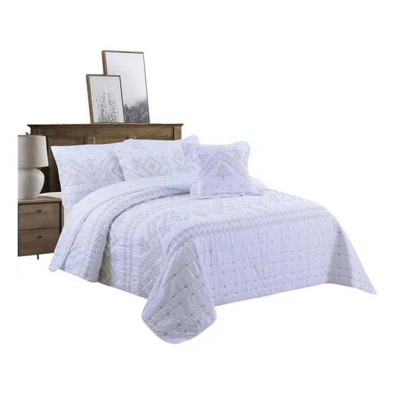 Sobrecama Bordado Queen (1,60) Royale San Marty, 5 Piezas.