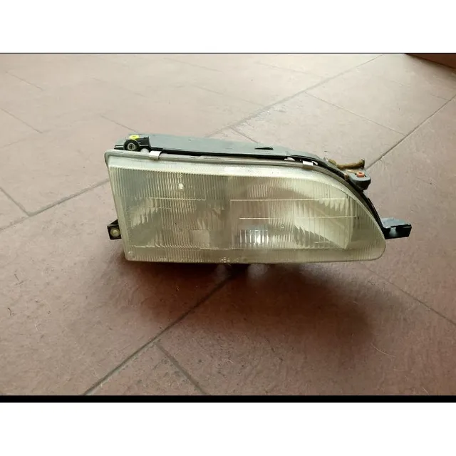 Faro Derecho Toyota Baby Camry Importado Doble Bombillo
