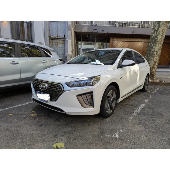 Hyundai Ioniq 1.6 Gdi Hibrido At 5p