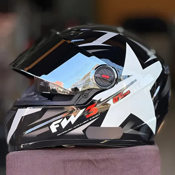 Capacete Fechado Fw3 Moto Gtx Star C/ocúlos Cor Grafite E Prata Desenho Sergeant Tamanho Do Capacete 58