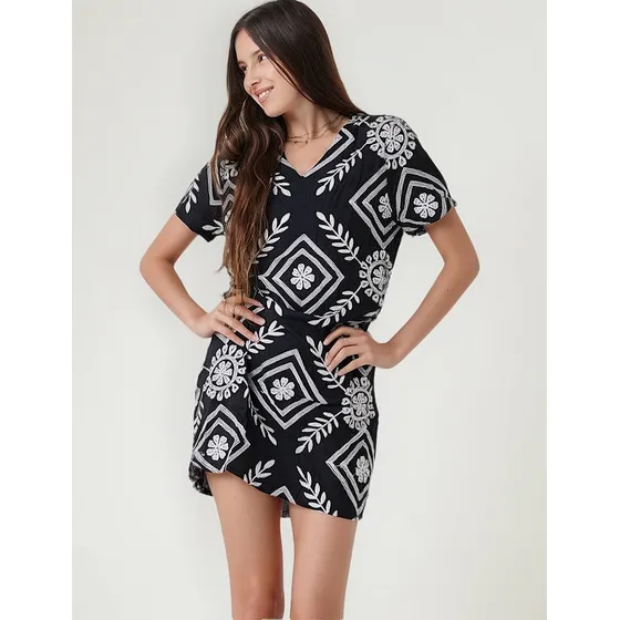 Vestido Premium Escote V De Lino Bordado Guch3006 Arizona