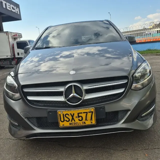 Mercedes-Benz Clase B 2016 1. 6 B180