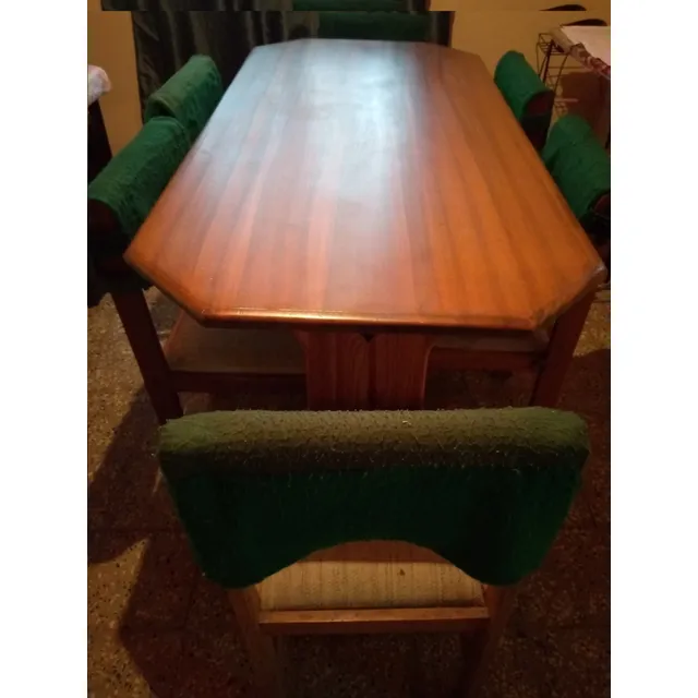 Comedor Grande 6 Puestos De Madera Con Sillas Usado
