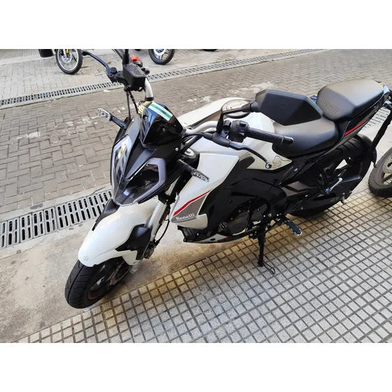 Benelli 180s