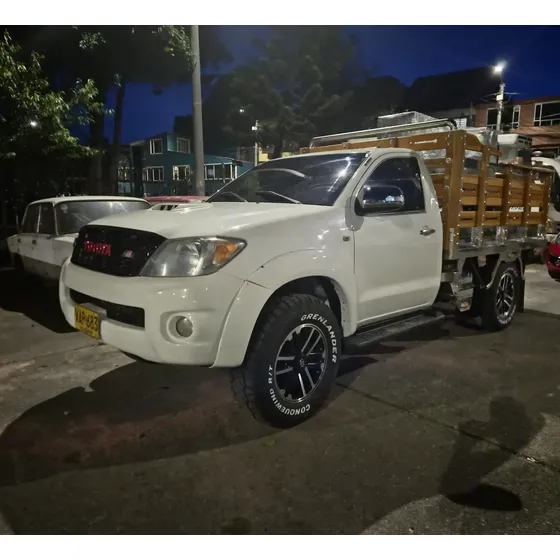 Toyota Hilux 2011 2.7 Imv 4x4