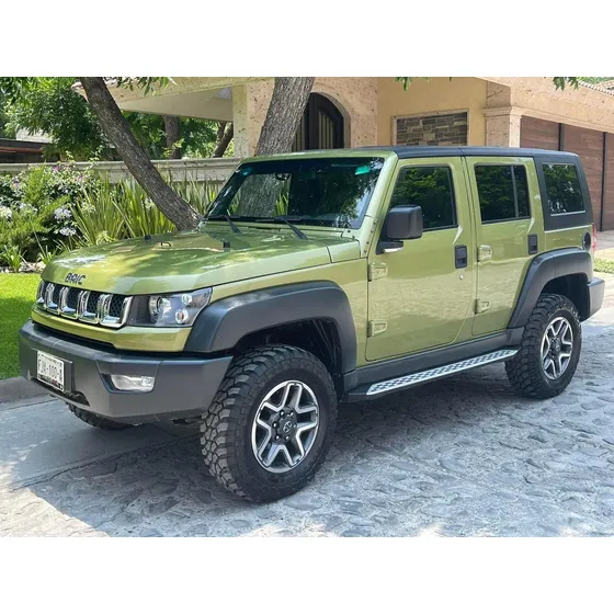 Baic Bj40 2.0t 4wd At