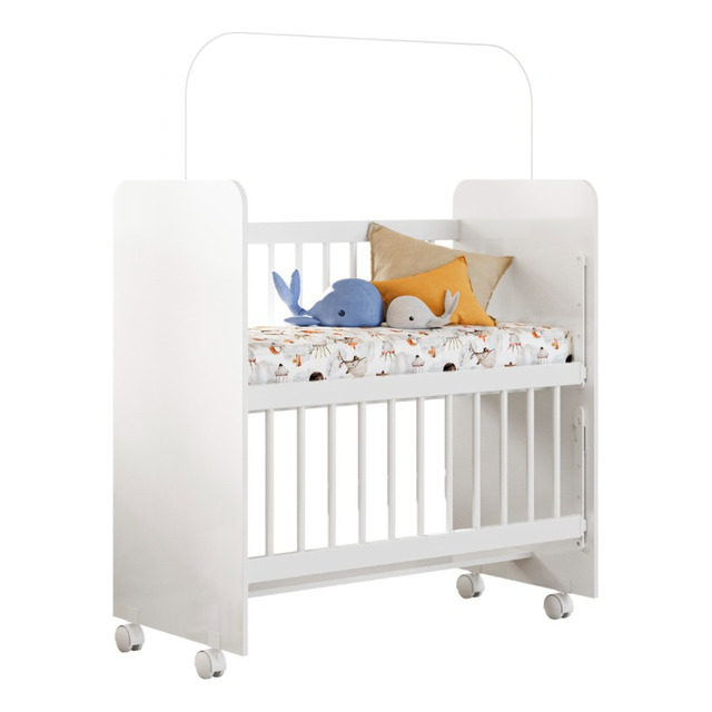 Mini Berço Bed Side Doce Encanto Com Colchão E Grade Móvel 91x88cm Cor Branco Convencional... Mini Berço Bed Side Doce Encanto Com Colchão E Grade Móvel 91x88cm Cor Branco Convencional...