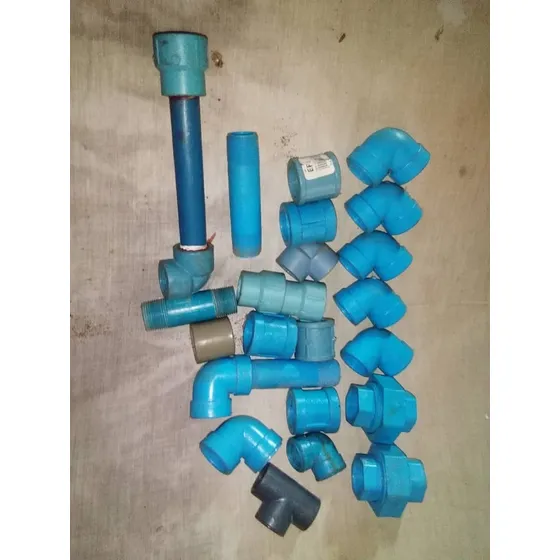 Piezas Para Tuberias De Plastico Nuevas 