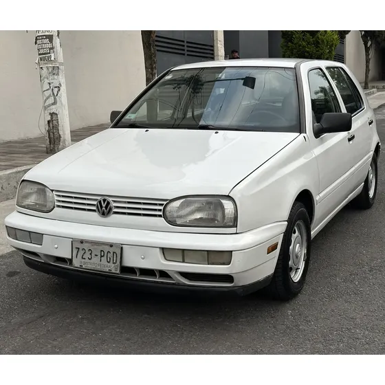 Volkswagen Golf 1.8 Cl Mt