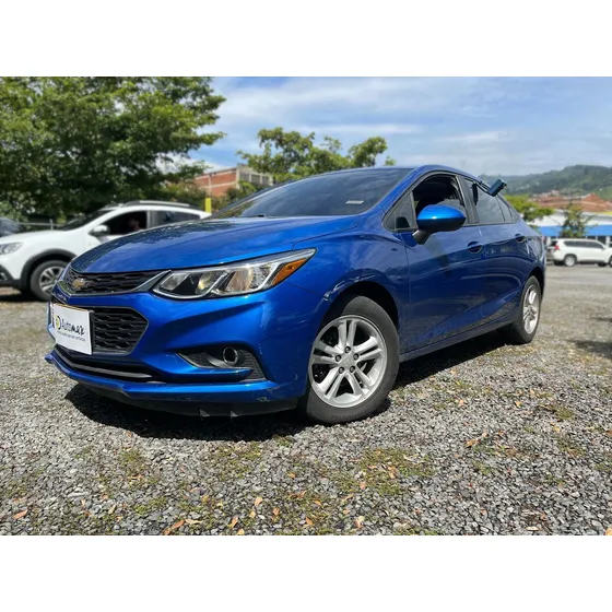 Chevrolet Cruze 1.4 Lt