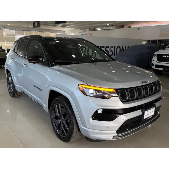 Jeep Compass 2.0 High Altitude At