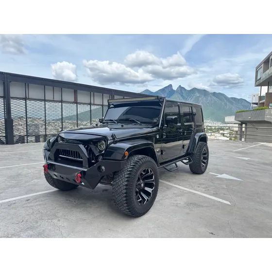 Jeep Wrangler 3.6 3p Sahara V6 4x4 At