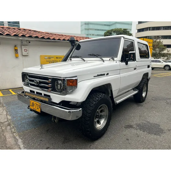 Toyota Land Cruiser 4.5 Fzj73