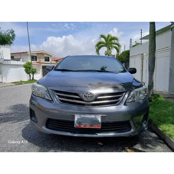 Toyota Corolla Sedan