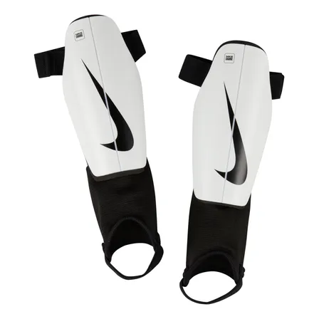 Canilleras De Fútbol Nike Charge Blanco